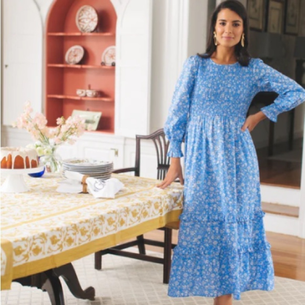 PINK CITY PRINTS
Cornflower Lolita Isabel Dress size large